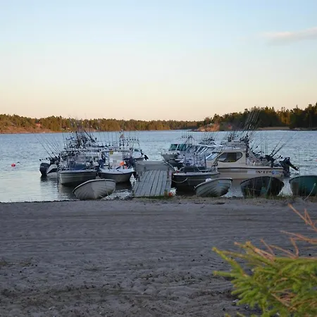 Semesterbostad Marbyfjärden Seaside Village Lyckan *